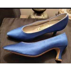 VTG 80s Touch Ups Blue Satin Kitten Heels SZ 7.5 Prom Wedding Formal Pumps Shoes